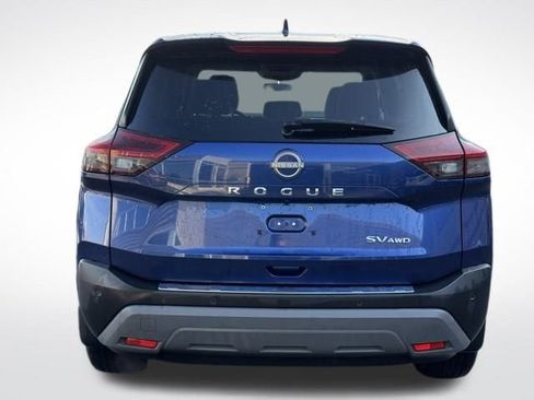Used 2023 Nissan Rogue SV image 8