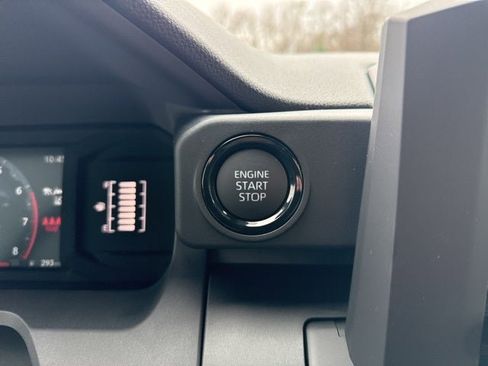 Used 2024 Toyota Tacoma SR image 27