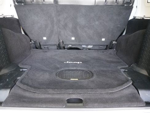 Used 2017 Jeep Wrangler Unlimited Sahara w/ Dual Top Group image 21