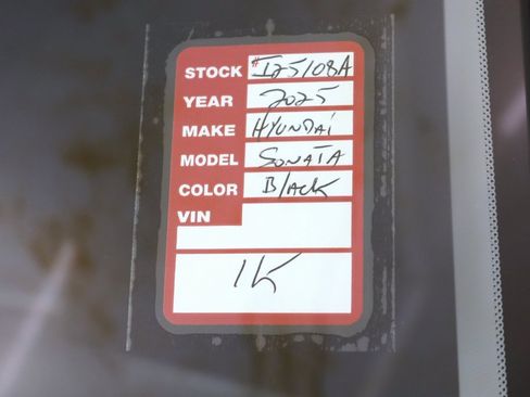 Used 2025 Hyundai Sonata SE image 27