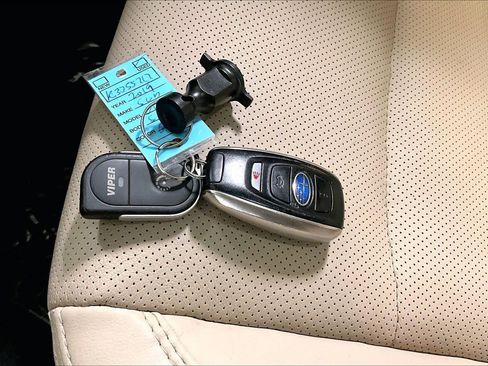 Used 2019 Subaru Outback 2.5i Limited image 14