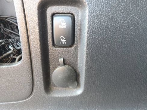 Used 2010 Ford Edge SEL AWD/4WD image 23