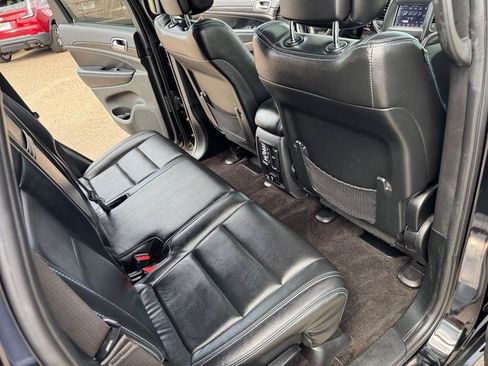Used 2019 Jeep Grand Cherokee Laredo AWD/4WD image 25