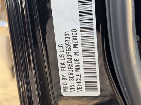 Used 2024 RAM 2500 Big Horn w/ Bed Utility Group image 30