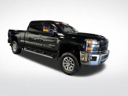 Used 2018 Chevrolet Silverado 2500 LTZ w/ Duramax Plus Package AWD/4WD image 8
