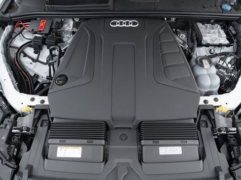 New 2025 Audi Q7 2.0T Premium Plus image 35