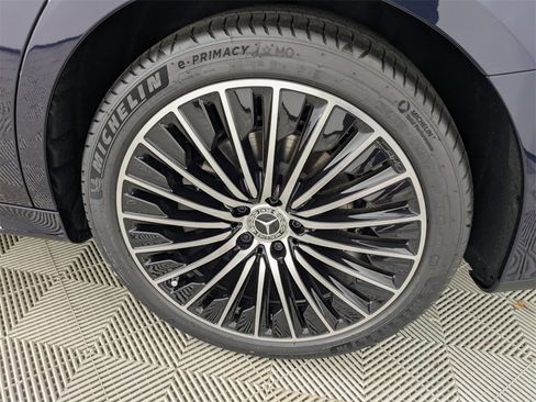 New 2026 Mercedes-Benz E 350 4MATIC Sedan image 14