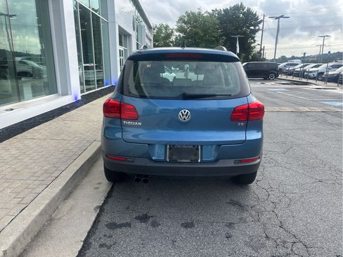 Used 2017 Volkswagen Tiguan Limited FWD image 6