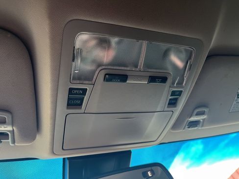 Used 2017 Toyota Avalon XLE Premium w/ Protection Package image 73