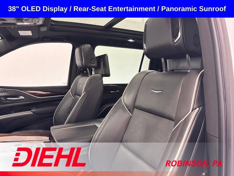 Used 2023 Cadillac Escalade ESV Premium Luxury AWD/4WD image 25