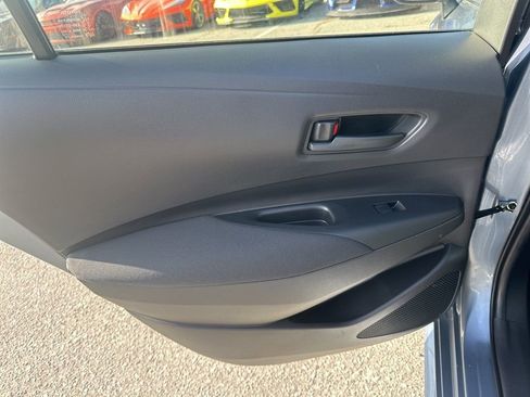 Used 2022 Toyota Corolla LE image 23