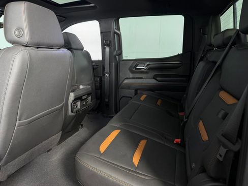 Used 2024 GMC Sierra 1500 AT4 w/ Technology Package image 26