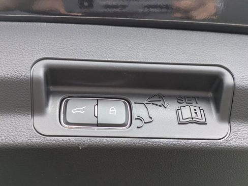 New 2026 Ford Explorer ST-Line image 14