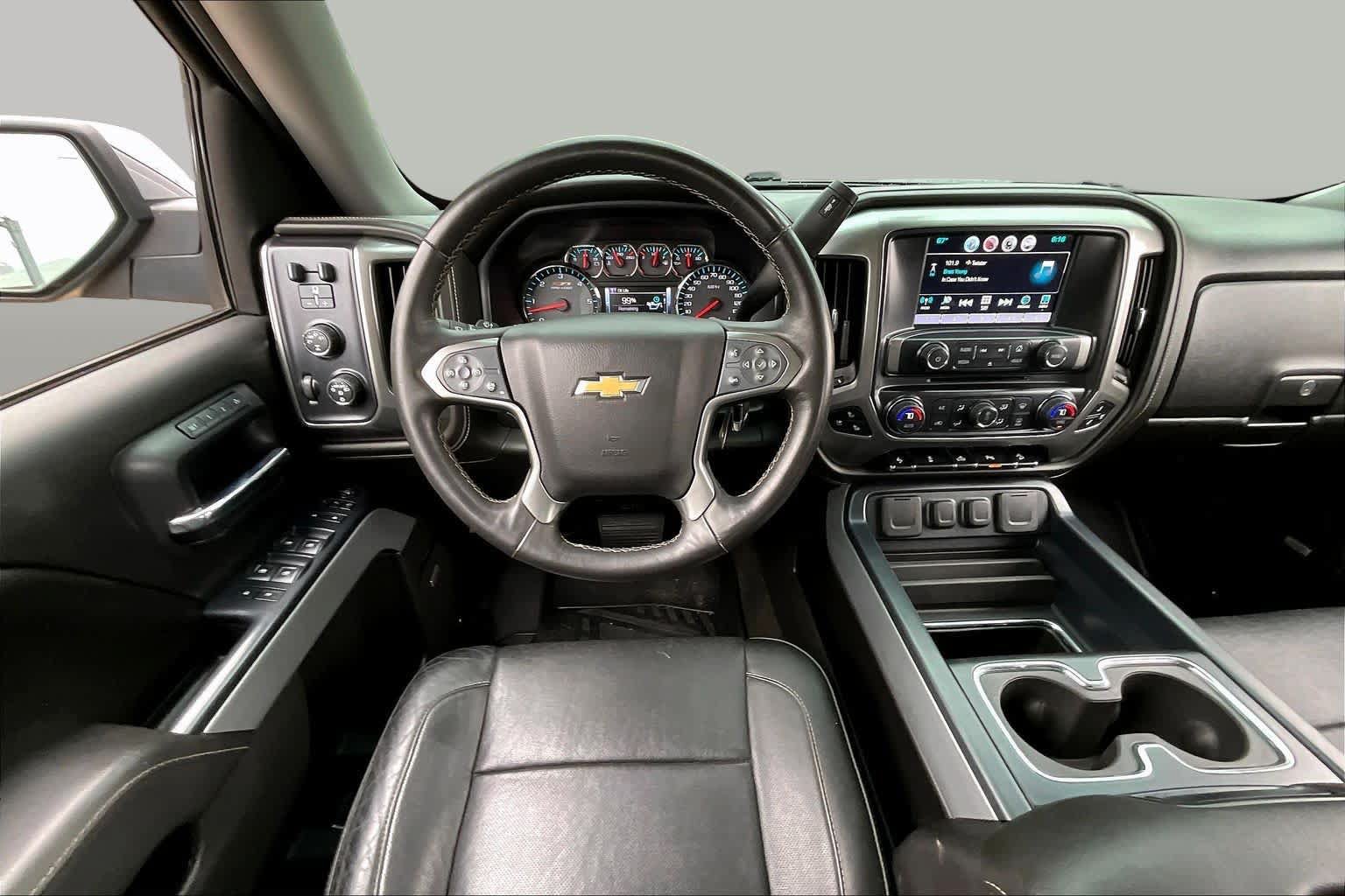 Used 2016 Chevrolet Silverado 1500 LTZ Z71 w/ LTZ Plus Package AWD/4WD image 6