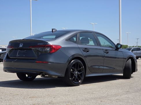 Used 2024 Honda Civic Sport image 17