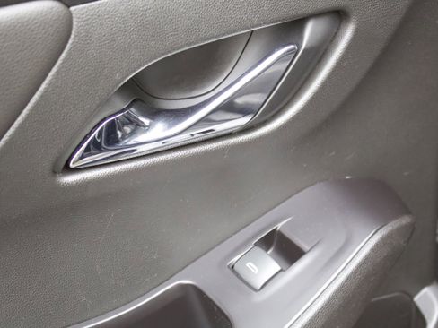 Used 2020 Chevrolet Traverse Premier image 25