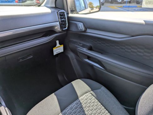 New 2026 Ford Ranger XLT w/ FX4 Off-Road Package AWD/4WD image 18