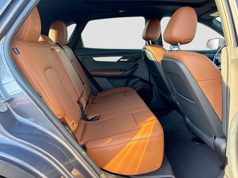 New 2025 VinFast VF 8 Plus image 28