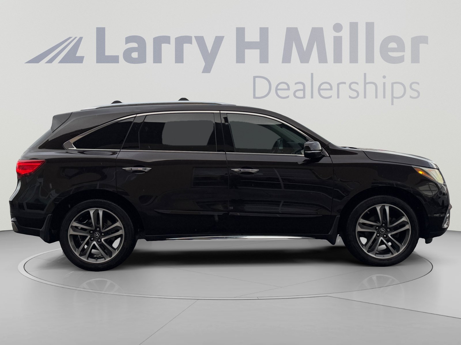 Used 2017 Acura MDX w/ Advance Package AWD/4WD image 6