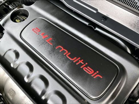 Used 2020 Jeep Compass Limited image 41