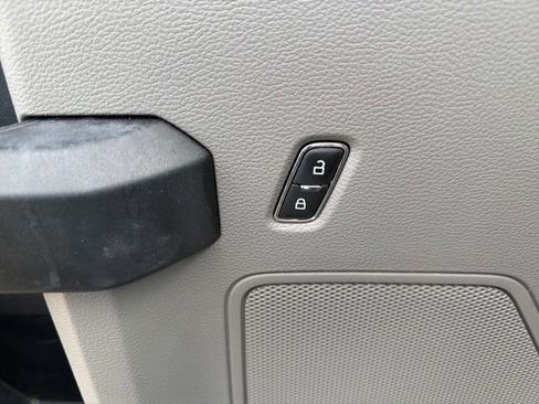 Used 2019 Ford F250 XL w/ STX Appearance Package image 25