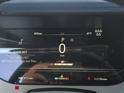 New 2025 Land Rover Range Rover Long Wheelbase SE image 21