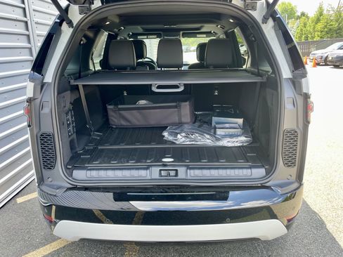 New 2026 Land Rover Discovery Dynamic SE AWD/4WD image 40