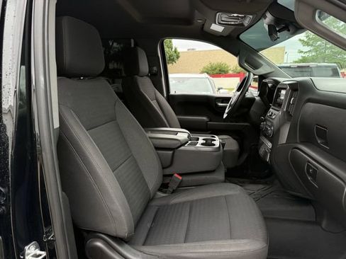 Used 2022 Chevrolet Silverado 1500 Custom Trail Boss AWD/4WD image 27