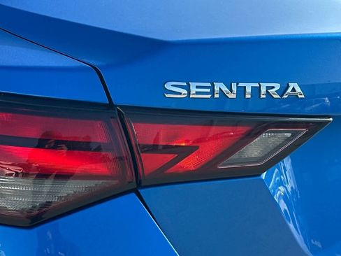 Used 2024 Nissan Sentra SV image 15