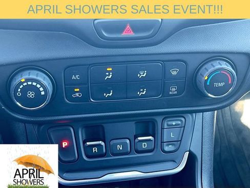 Used 2018 GMC Terrain SLE image 15