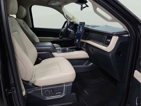 Used 2022 Ford Expedition Max Platinum AWD/4WD image 14