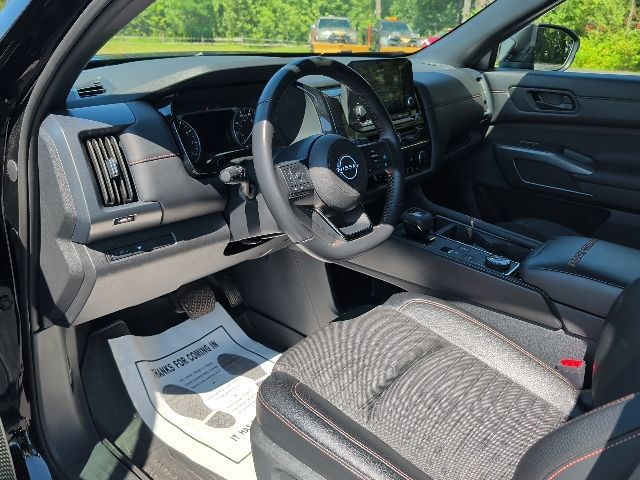 Certified 2024 Nissan Pathfinder Rock Creek AWD/4WD image 10