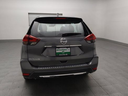 Used 2020 Nissan Rogue S FWD image 6