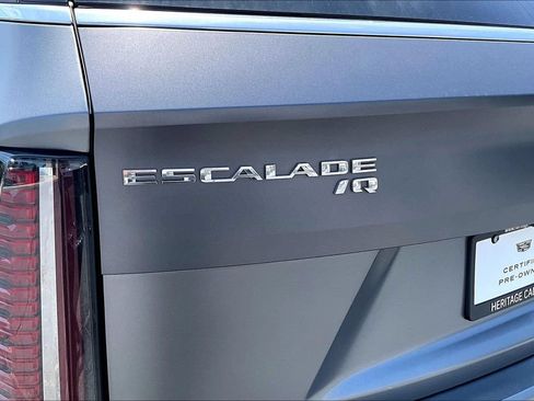 Certified 2026 Cadillac Escalade IQ Luxury 1 AWD/4WD image 24