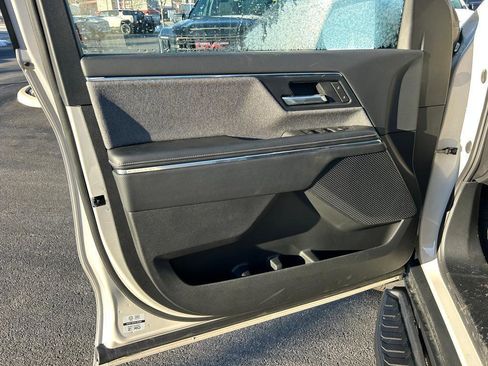 New 2026 GMC Sierra EV Elevation image 5