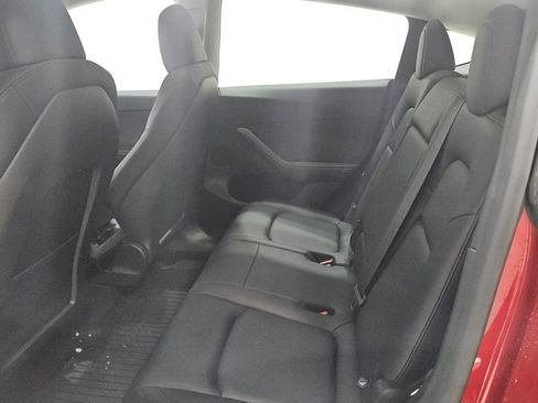 Used 2025 Tesla Model Y Long Range image 12