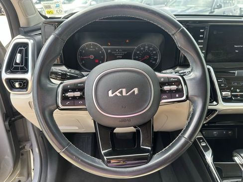Used 2022 Kia Sorento SX image 13