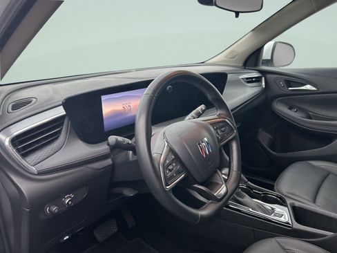 Used 2024 Buick Encore GX Sport Touring image 13