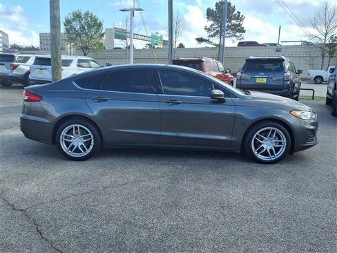 Used 2020 Ford Fusion S image 23