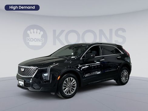 Used 2024 Cadillac XT4 Premium Luxury AWD/4WD image 1