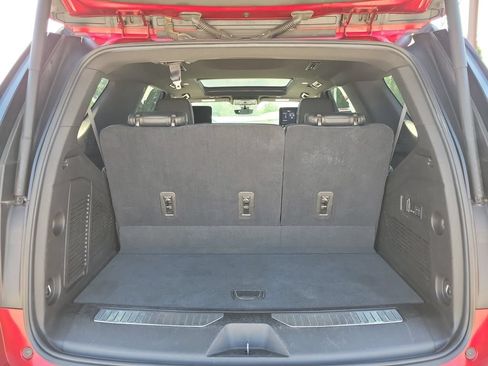 Used 2021 GMC Yukon Denali w/ Denali Ultimate Package AWD/4WD image 7