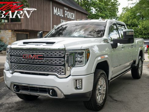 Used 2023 GMC Sierra 3500 Denali w/ Denali Ultimate Package AWD/4WD image 1