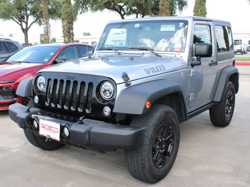 Used 2016 Jeep Wrangler Sport AWD/4WD image 4