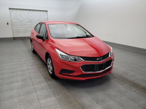 Used 2018 Chevrolet Cruze LS image 14