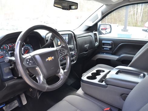 Used 2018 Chevrolet Silverado 1500 LT w/ All Star Edition image 18