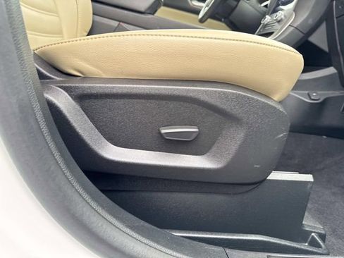 Used 2022 Ford Edge SEL image 29