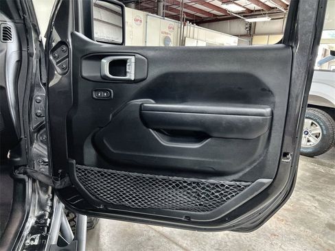 Used 2021 Jeep Wrangler Unlimited Sport S image 27