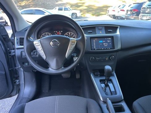 Used 2017 Nissan Sentra S image 17