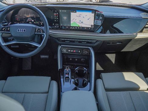 New 2025 Audi Q5 Premium Plus image 18