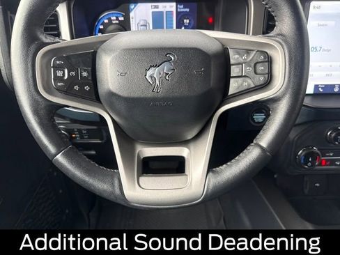 Certified 2022 Ford Bronco Outer Banks w/ Sasquatch Package image 21